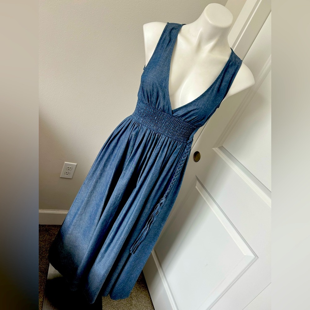 M Blue Plunge Summer Mid calf Beautiful dress…